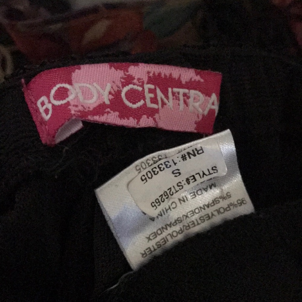 Body central halter - Picture 7 of 8